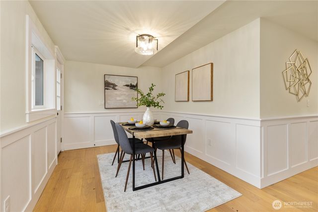 715 27th Avenue, Seattle, WA 98122