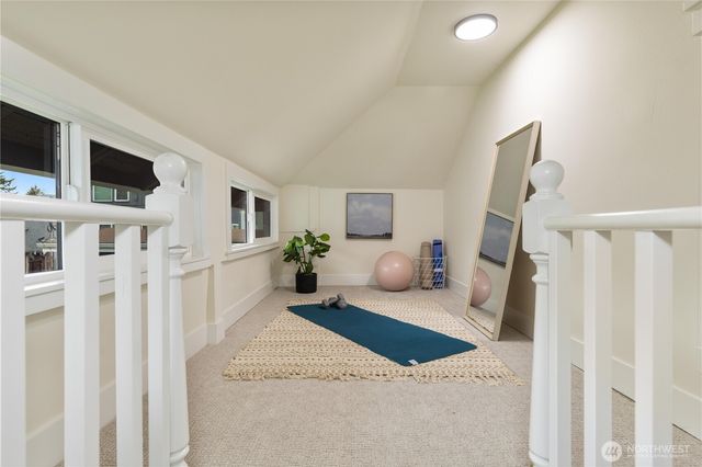 715 27th Avenue, Seattle, WA 98122