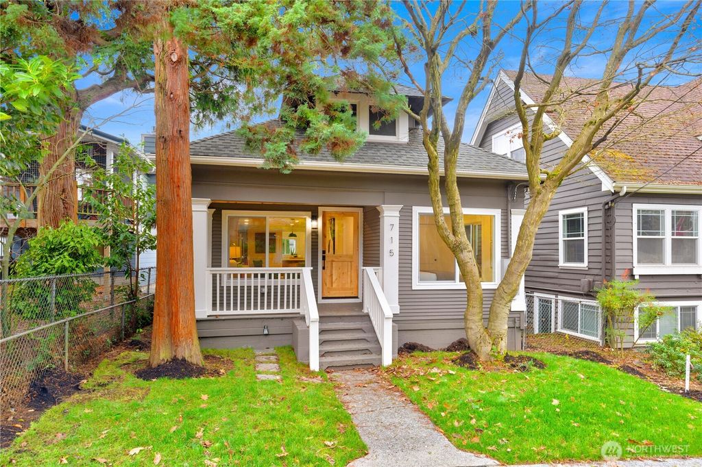 715 27th Avenue, Seattle, WA 98122