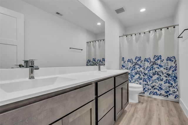 10309 Horseshoe Lake Trail, Conroe, TX 77384