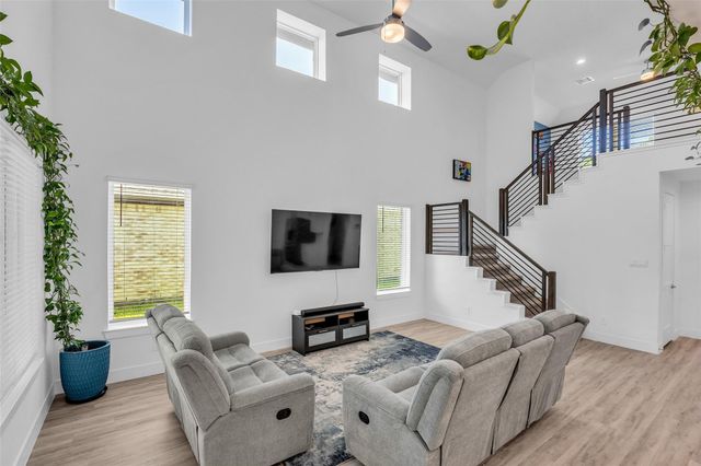 10309 Horseshoe Lake Trail, Conroe, TX 77384