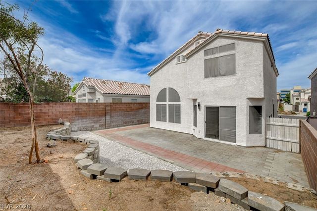 7229 Old Mission Drive, Las Vegas, NV 89128