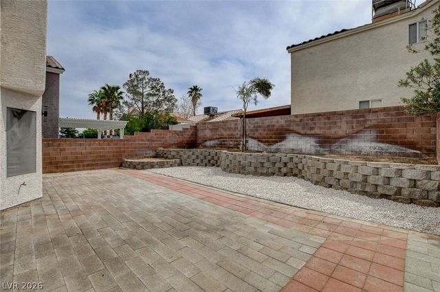 7229 Old Mission Drive, Las Vegas, NV 89128