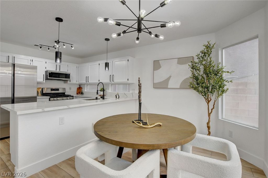 7229 Old Mission Drive, Las Vegas, NV 89128