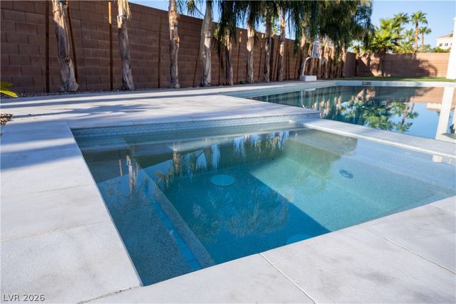 7614 Noche Oscura Circle, Las Vegas, NV 89139