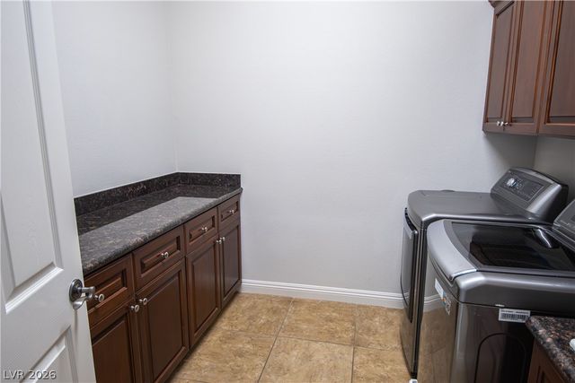 7614 Noche Oscura Circle, Las Vegas, NV 89139