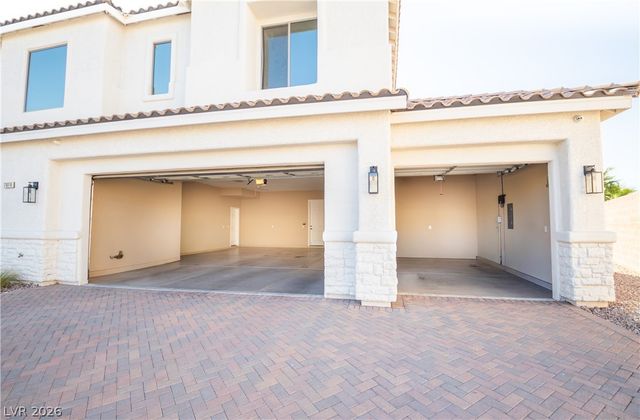 7614 Noche Oscura Circle, Las Vegas, NV 89139