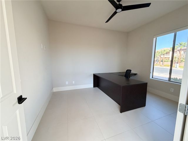 7614 Noche Oscura Circle, Las Vegas, NV 89139