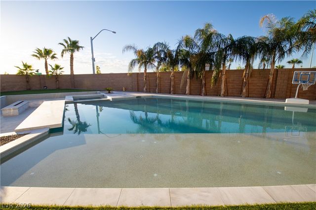 7614 Noche Oscura Circle, Las Vegas, NV 89139