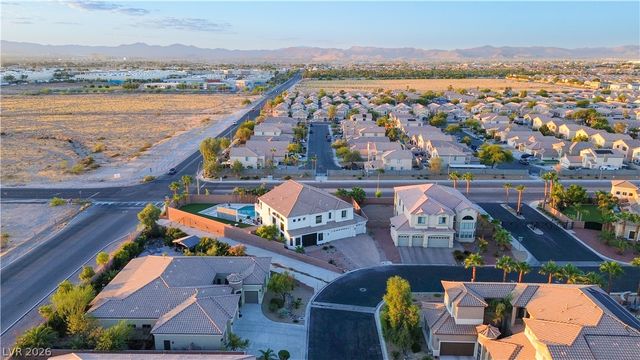 7614 Noche Oscura Circle, Las Vegas, NV 89139