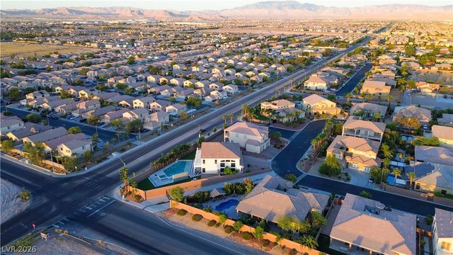 7614 Noche Oscura Circle, Las Vegas, NV 89139