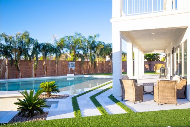 7614 Noche Oscura Circle, Las Vegas, NV 89139