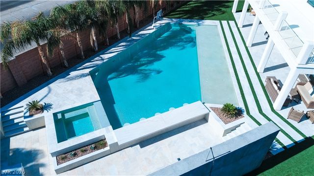 7614 Noche Oscura Circle, Las Vegas, NV 89139