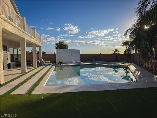 7614 Noche Oscura Circle, Las Vegas, NV 89139