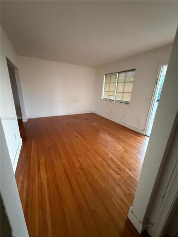 2200 Calais Dr 5, Miami Beach, FL 33141