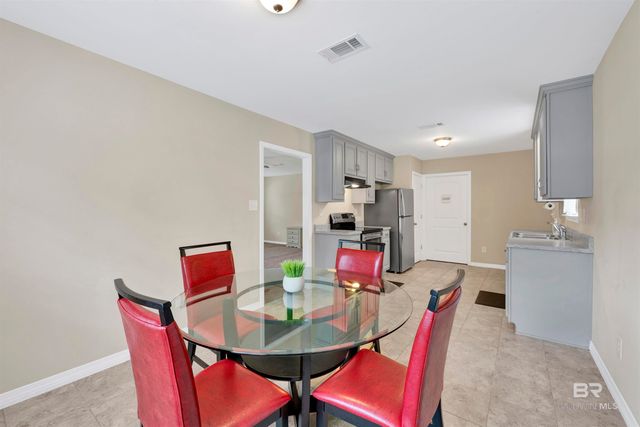 1013 E 23rd Avenue, Gulf Shores, AL 36542