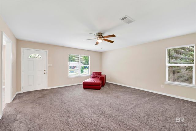 1013 E 23rd Avenue, Gulf Shores, AL 36542