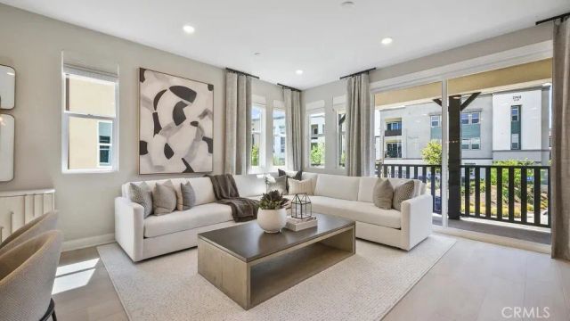 26852 Serif Place, Valencia, CA 91381