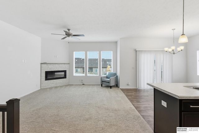 5903 N 183 Street, Elkhorn, NE 68022