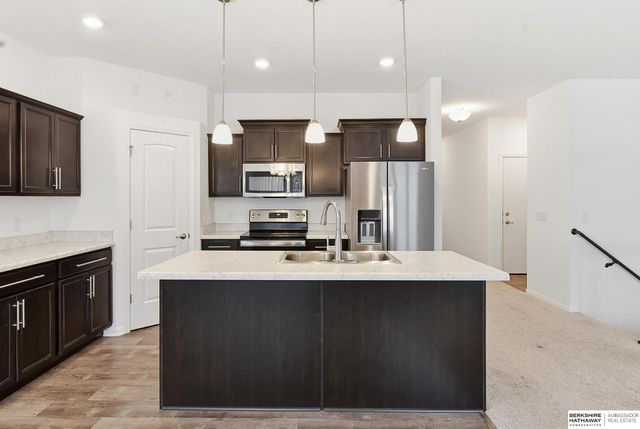 5903 N 183 Street, Elkhorn, NE 68022