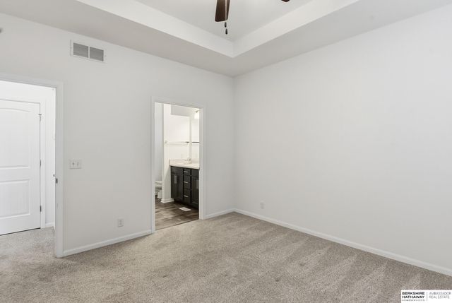 5903 N 183 Street, Elkhorn, NE 68022