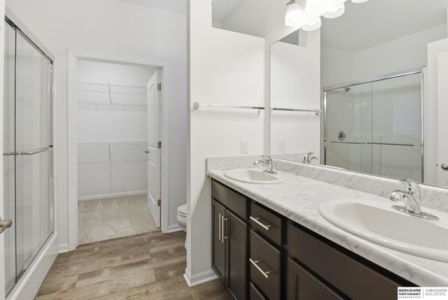 5903 N 183 Street, Elkhorn, NE 68022