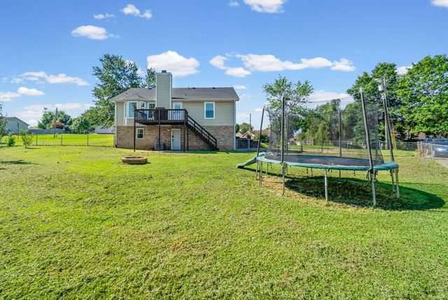 235 Short St, Clarksville, TN 37042