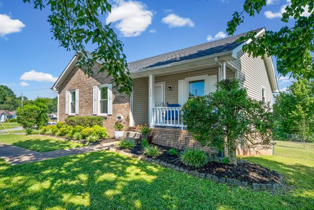 235 Short St, Clarksville, TN 37042