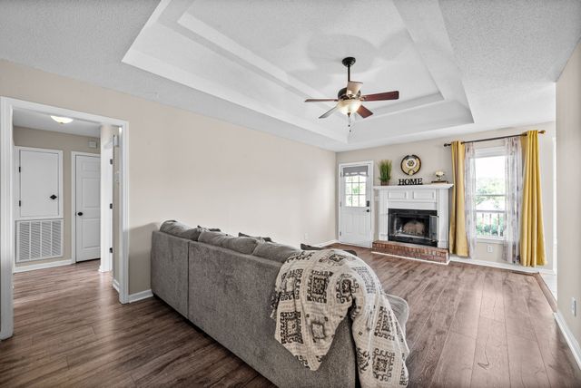 235 Short St, Clarksville, TN 37042