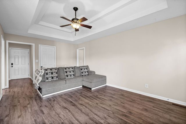 235 Short St, Clarksville, TN 37042