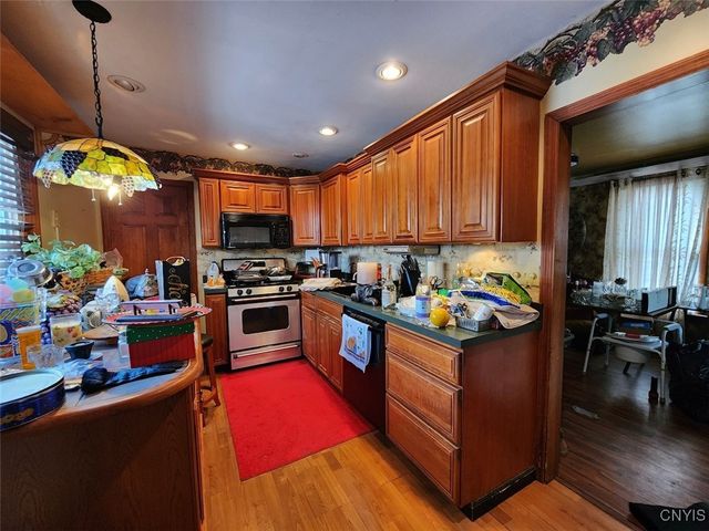 314 East Hinds Avenue, Sherrill, NY 13461