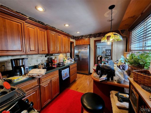 314 East Hinds Avenue, Sherrill, NY 13461