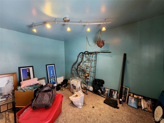 314 East Hinds Avenue, Sherrill, NY 13461