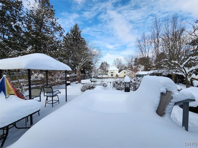 314 East Hinds Avenue, Sherrill, NY 13461