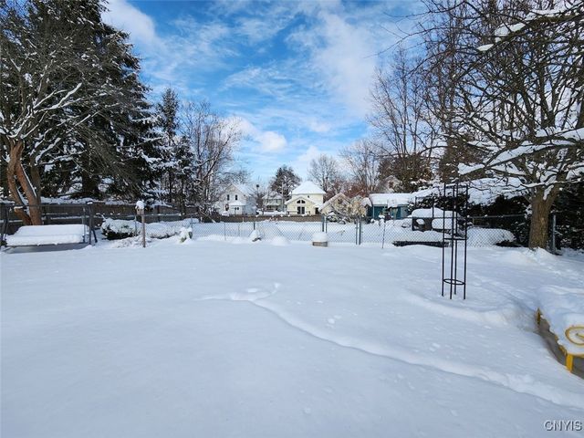 314 East Hinds Avenue, Sherrill, NY 13461