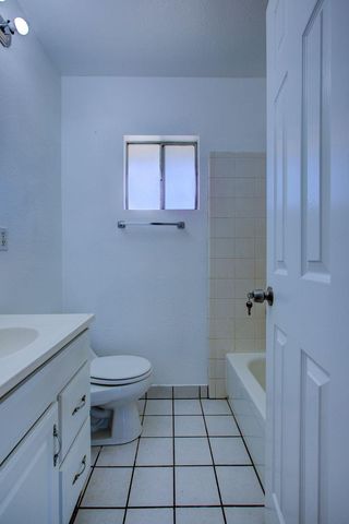 2354 Lambert St, Modesto, CA 95354