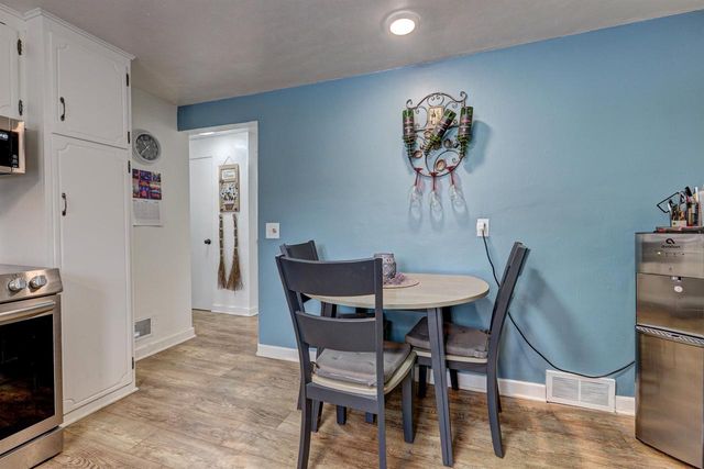 1325 S HARMON STREET, Appleton, WI 54915