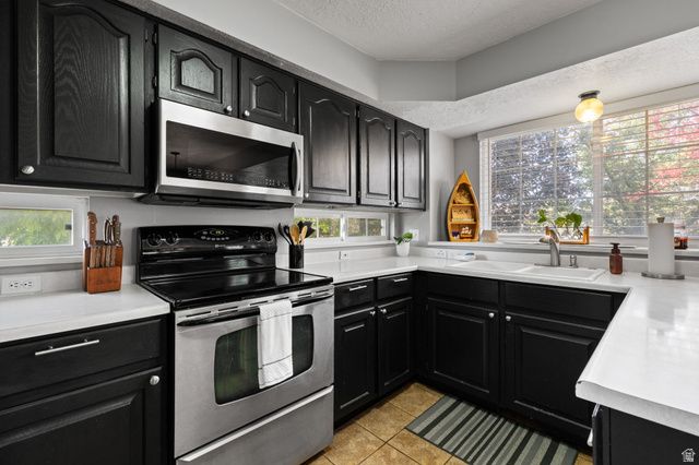 1003 E 1425 N, Layton, UT 84040