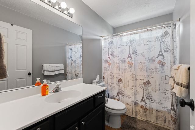 1003 E 1425 N, Layton, UT 84040