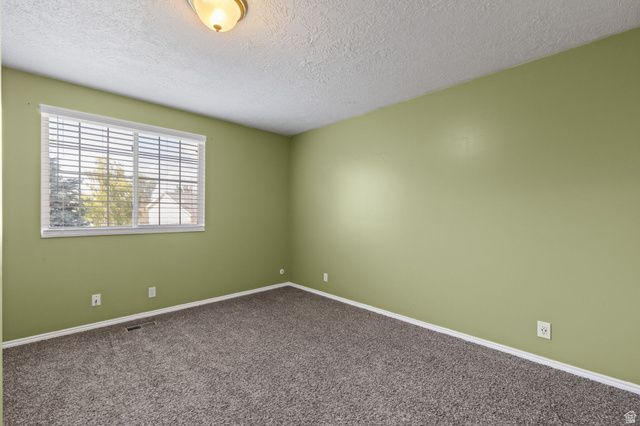 1003 E 1425 N, Layton, UT 84040