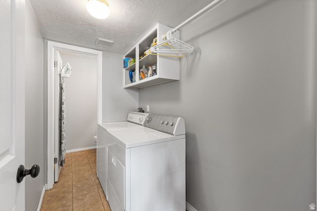 1003 E 1425 N, Layton, UT 84040