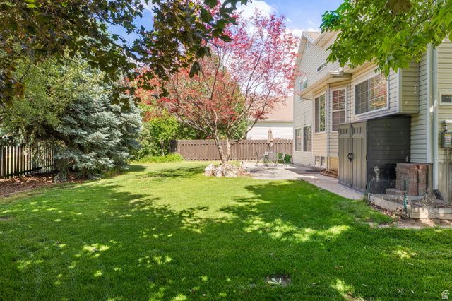 1003 E 1425 N, Layton, UT 84040