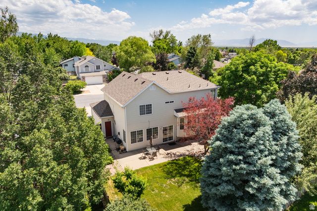 1003 E 1425 N, Layton, UT 84040