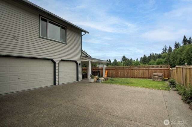 4136 Ingleside Loop SE, Lacey, WA 98503