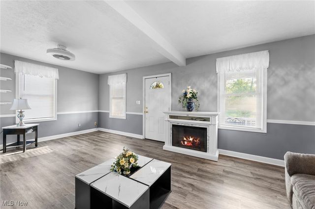 133 Hamilton Avenue, Lorain, OH 44052