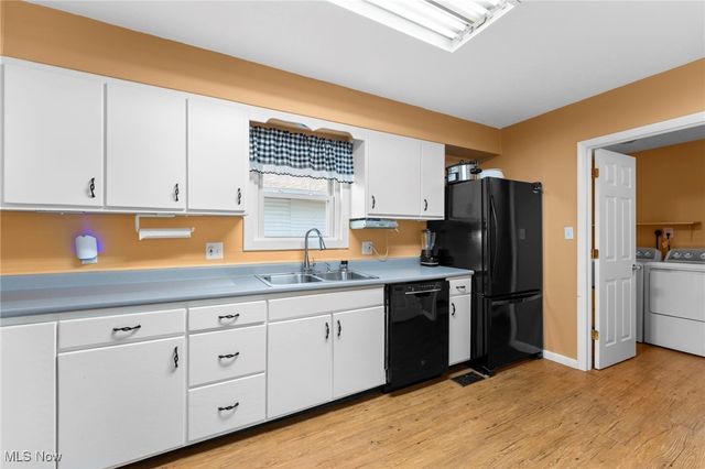 133 Hamilton Avenue, Lorain, OH 44052