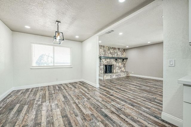 12027 S Brawley Avenue, Caruthers, CA 93609