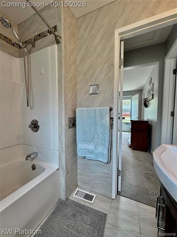 4654 Davidson Road, Smiths Creek, MI 48074