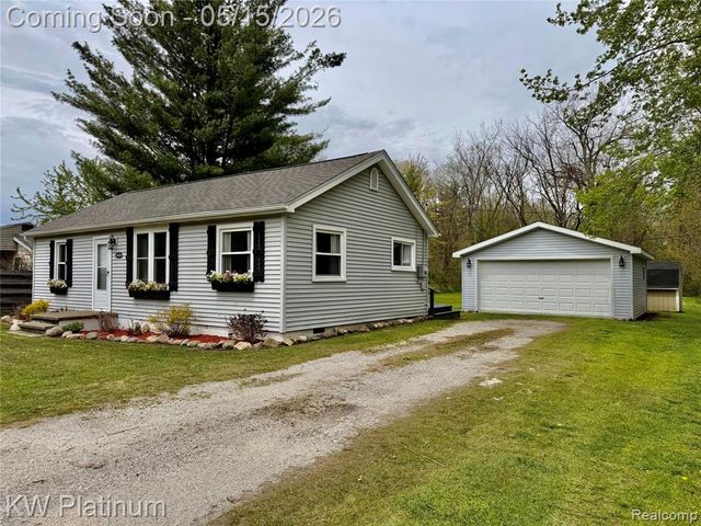4654 Davidson Road, Smiths Creek, MI 48074