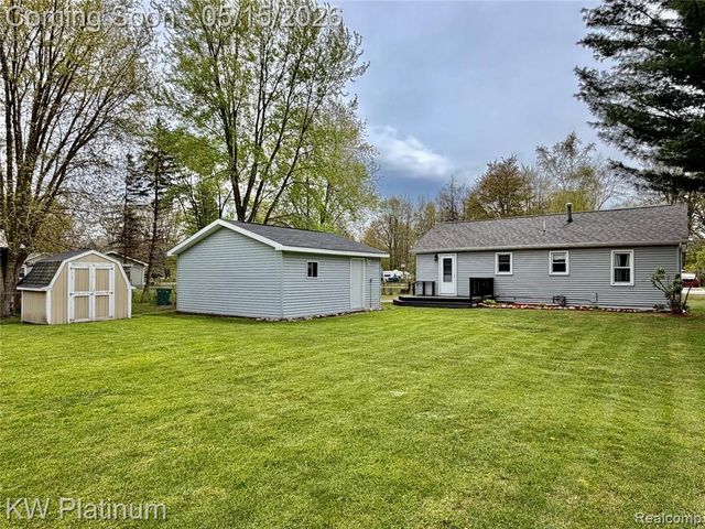 4654 Davidson Road, Smiths Creek, MI 48074